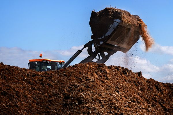 Dirt Spreading in Chesterfield